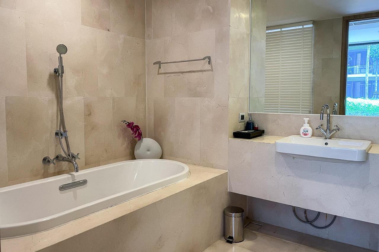 Baan Mai Khao - 2 Bedroom Luxury Condo- Direct Pool & Beach Access Luaran gambar